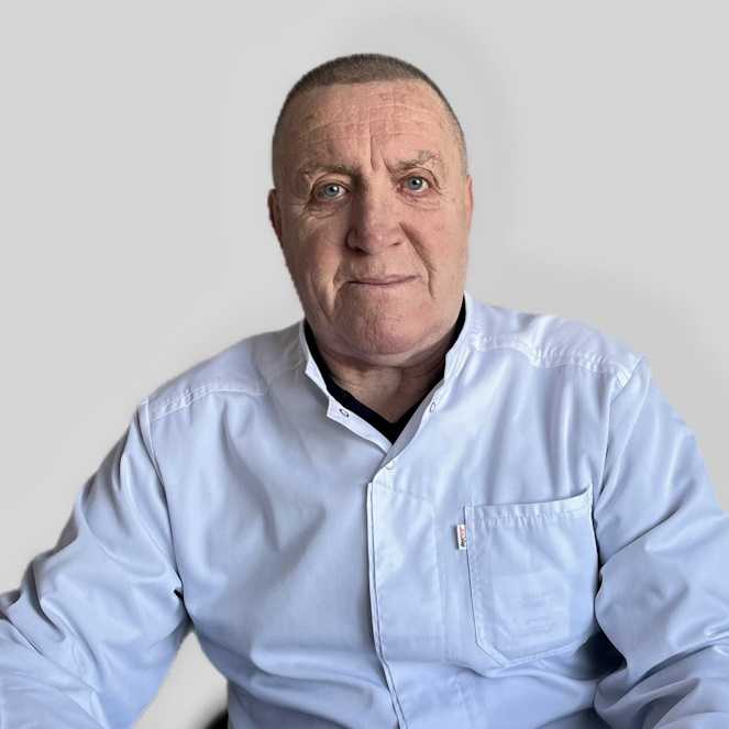 Андрійцев Олександр Миколайович – лікар-хірург